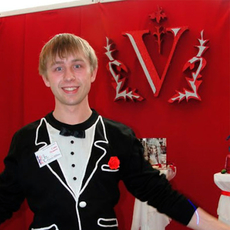 Ведущий Саша Пушкин 