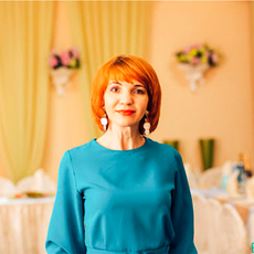 Ведущий Юлия Арсёнова 