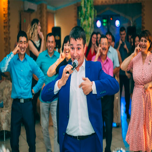 Ведущий Анатолий Чехов 