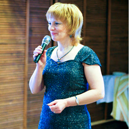 Ведущий Лариса Неупокоева 