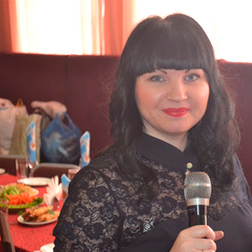 Ведущий Марина Михайлова 