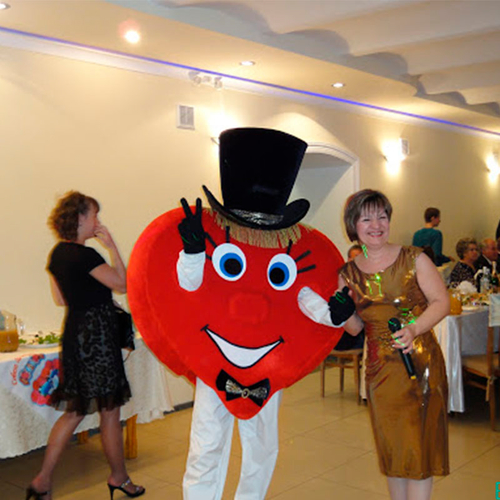 Ведущий Надежда Левицкая 