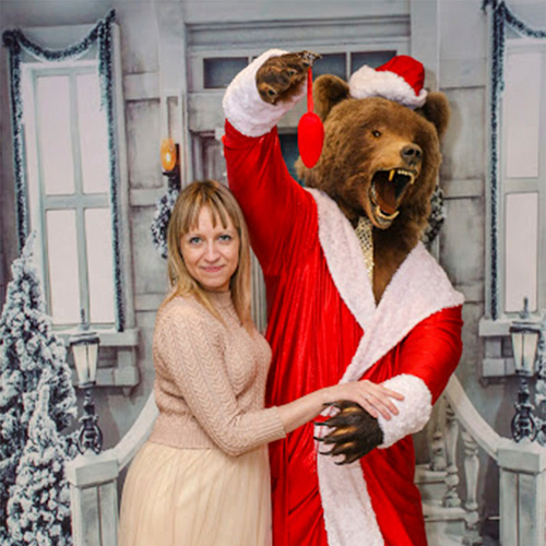 Ведущий Оля Кошман 