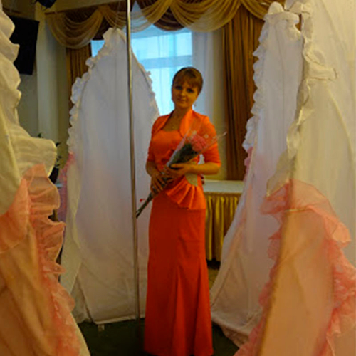 Ведущий Светлана Снежная 