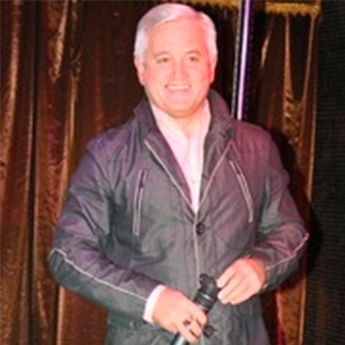 Ведущий Валерий Лыткин 